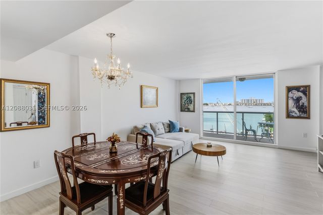 2841 NE 163rd St 607, North Miami Beach, FL 33160