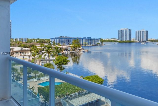 2841 NE 163rd St 607, North Miami Beach, FL 33160