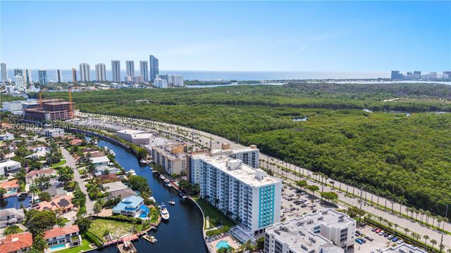 2841 NE 163rd St 607, North Miami Beach, FL 33160
