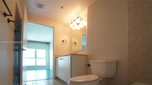 9066 SW 73rd Ct 1810, Miami, FL 33156