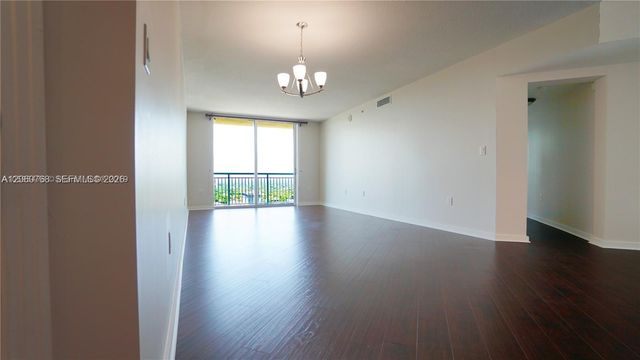 9066 SW 73rd Ct 1810, Miami, FL 33156
