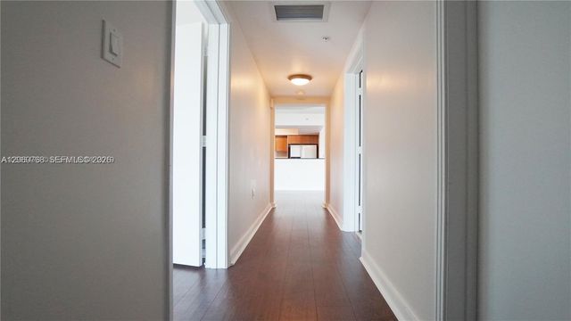 9066 SW 73rd Ct 1810, Miami, FL 33156