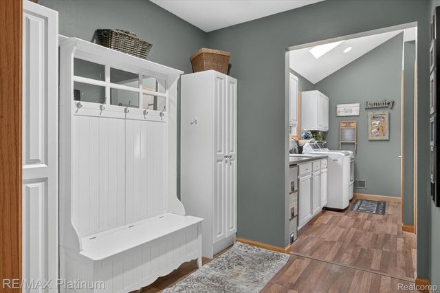 7996 Kearney Road, Northfield Township, MI 48189