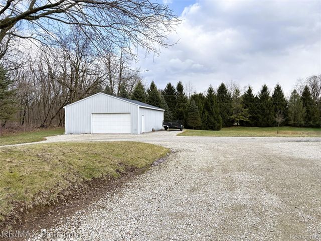 7996 Kearney Road, Northfield Township, MI 48189