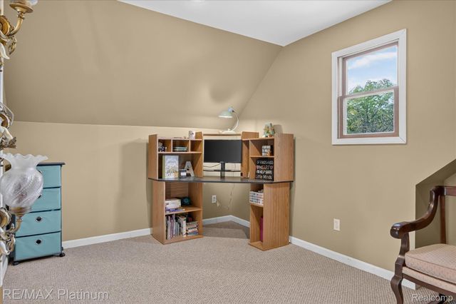 7996 Kearney Road, Northfield Township, MI 48189