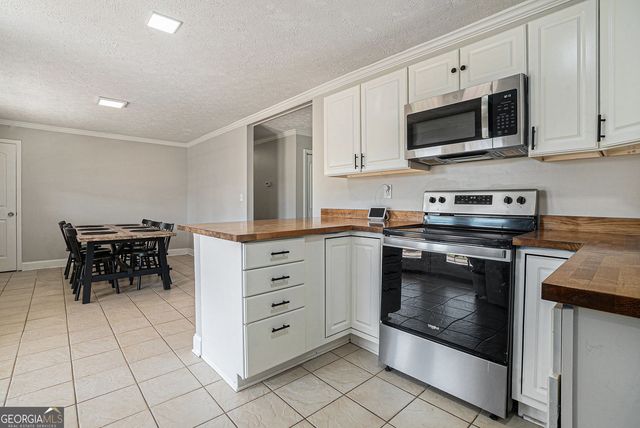 1875 Ebenezer Road SW, Conyers, GA 30094
