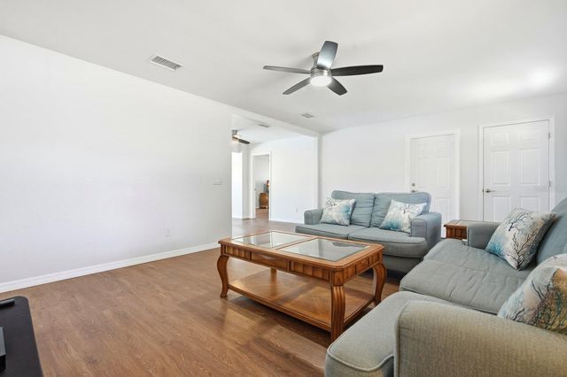 2927 LANTERN DRIVE, South Daytona, FL 32119