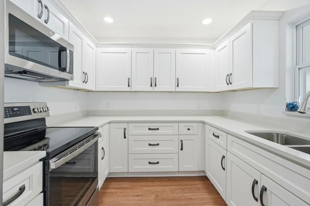 2927 LANTERN DRIVE, South Daytona, FL 32119