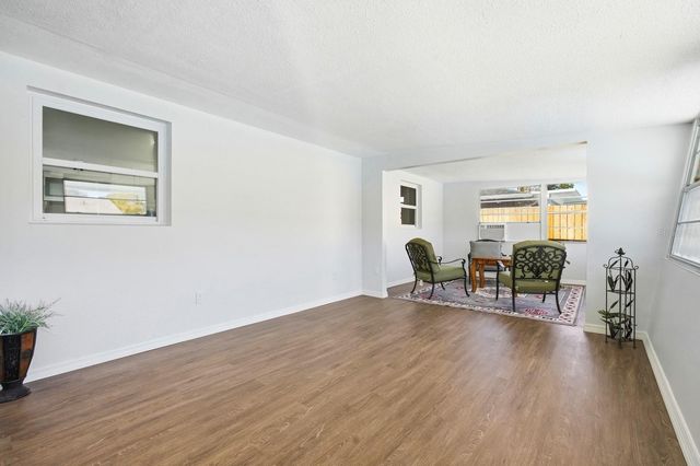 2927 LANTERN DRIVE, South Daytona, FL 32119