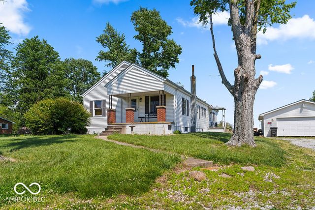 10557 N Us Highway 31, Seymour, IN 47274