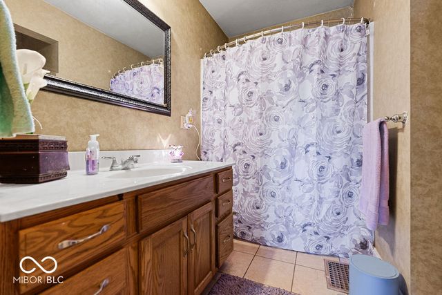 10557 N Us Highway 31, Seymour, IN 47274