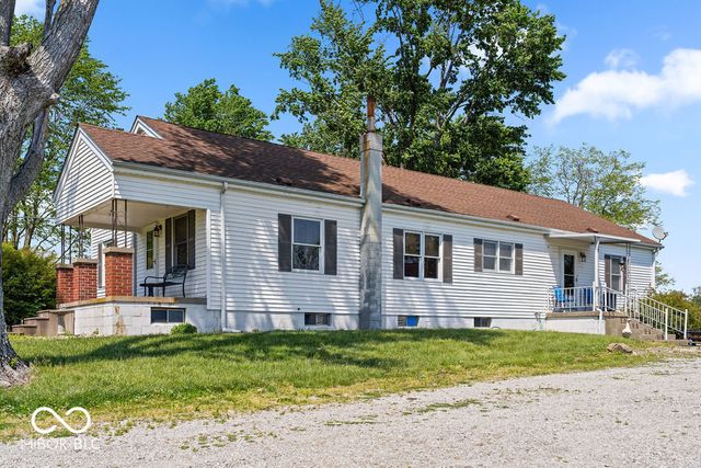10557 N Us Highway 31, Seymour, IN 47274