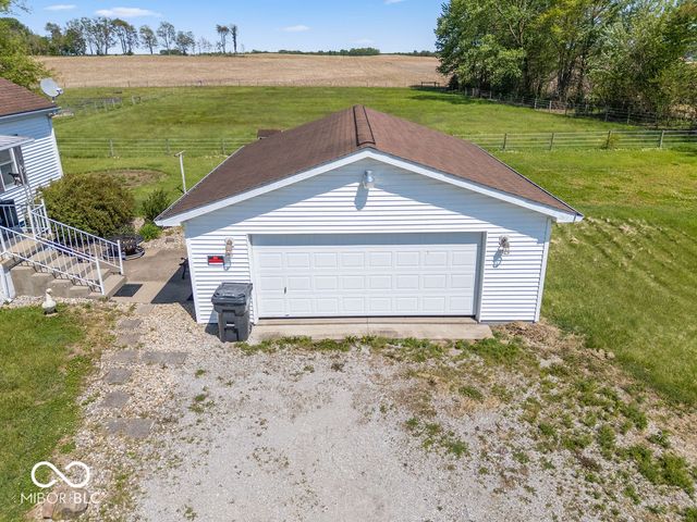10557 N Us Highway 31, Seymour, IN 47274
