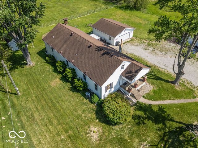10557 N Us Highway 31, Seymour, IN 47274
