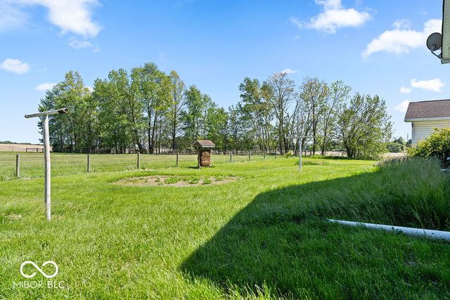 10557 N Us Highway 31, Seymour, IN 47274