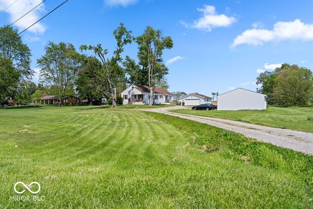 10557 N Us Highway 31, Seymour, IN 47274