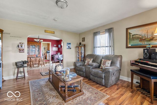 10557 N Us Highway 31, Seymour, IN 47274