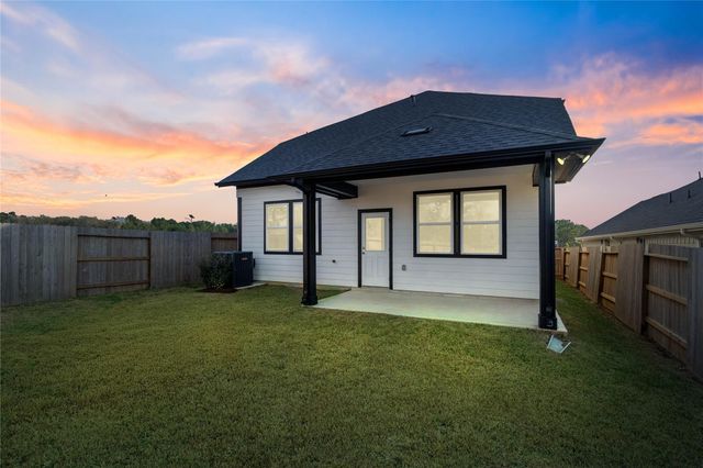 19556 Stripe Hill Bend, Montgomery, TX 77316