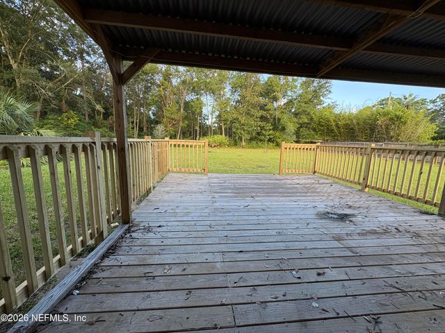 12948 GILLESPIE Avenue, Jacksonville, FL 32218