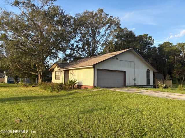 12948 GILLESPIE Avenue, Jacksonville, FL 32218