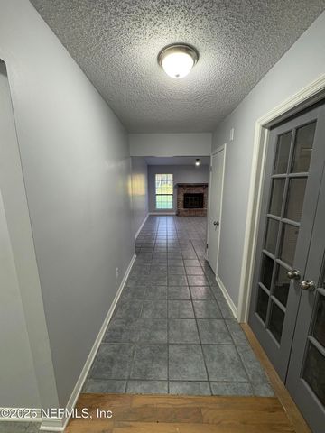 12948 GILLESPIE Avenue, Jacksonville, FL 32218