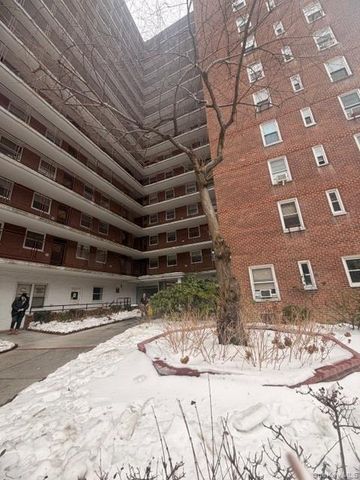 98-20 62nd Drive 9C, Rego Park, NY 11374