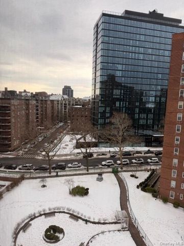 98-20 62nd Drive 9C, Rego Park, NY 11374