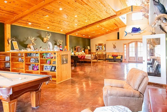 320 Overland Trail, Hunt, TX 78024