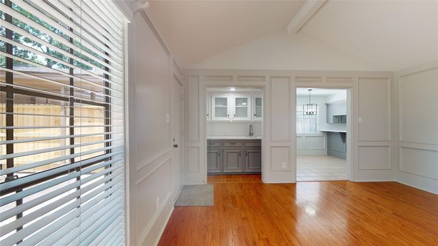 15734 Lakedale Drive, Houston, TX 77095