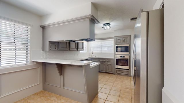 15734 Lakedale Drive, Houston, TX 77095