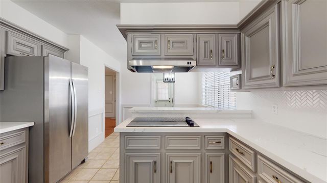 15734 Lakedale Drive, Houston, TX 77095
