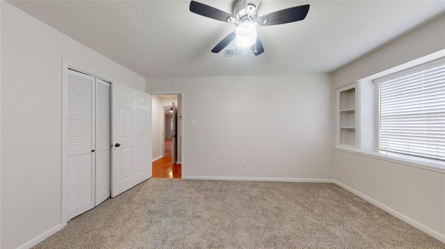 15734 Lakedale Drive, Houston, TX 77095