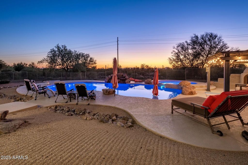 27566 N 56TH Place, Scottsdale, AZ 85266