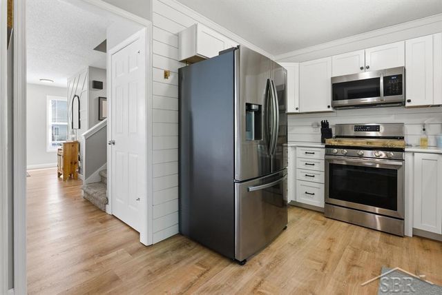 3530 Chippewassee Trail, Midland, MI 48640