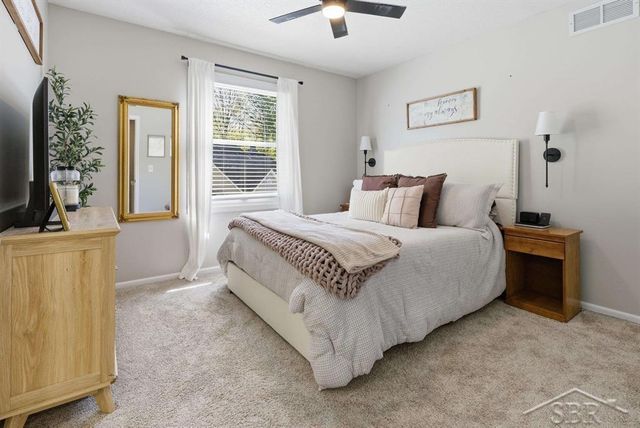 3530 Chippewassee Trail, Midland, MI 48640
