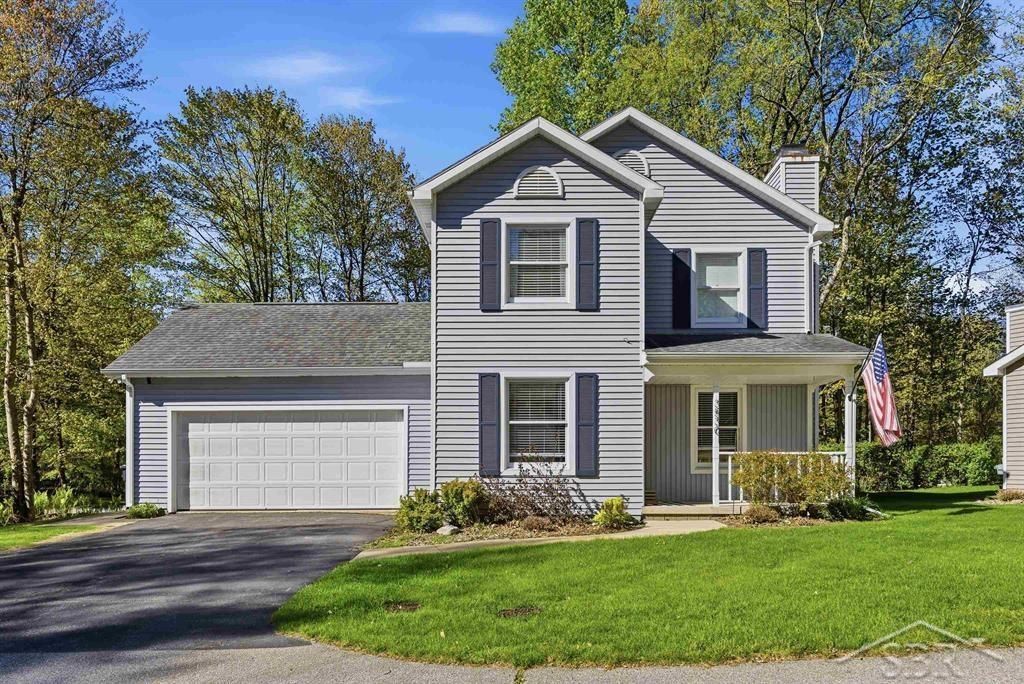 3530 Chippewassee Trail, Midland, MI 48640