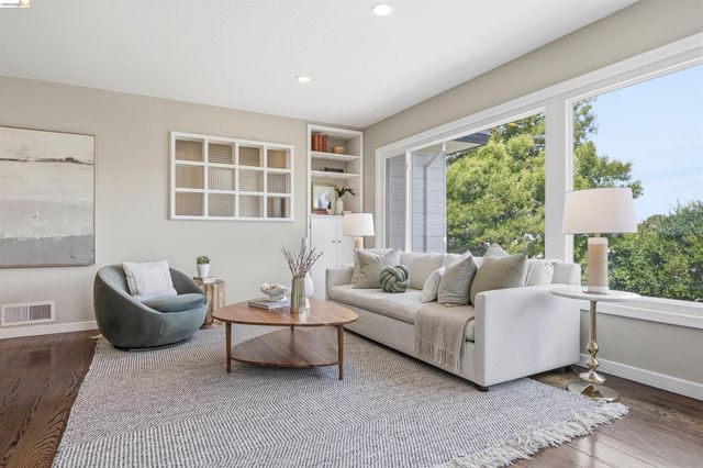 2527 Arlington Blvd, El Cerrito, CA 94530