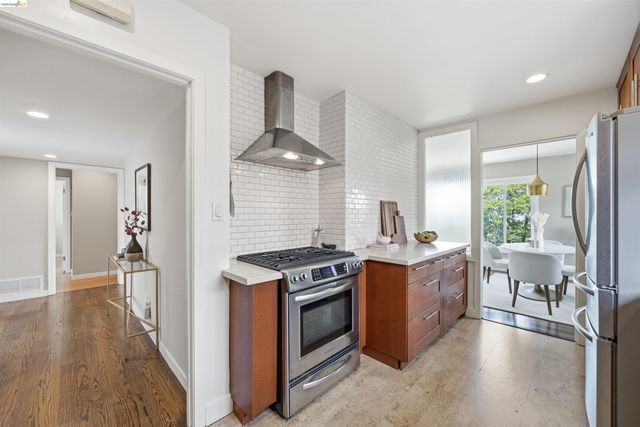 2527 Arlington Blvd, El Cerrito, CA 94530