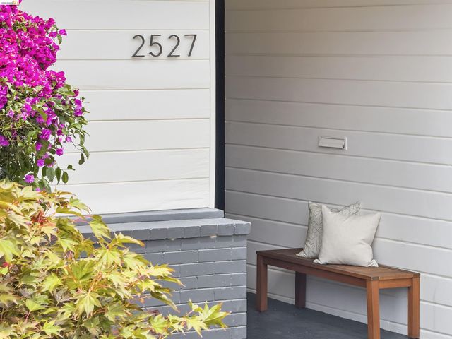 2527 Arlington Blvd, El Cerrito, CA 94530