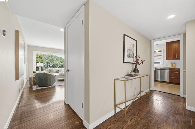 2527 Arlington Blvd, El Cerrito, CA 94530