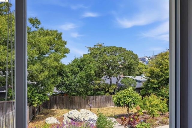 2527 Arlington Blvd, El Cerrito, CA 94530
