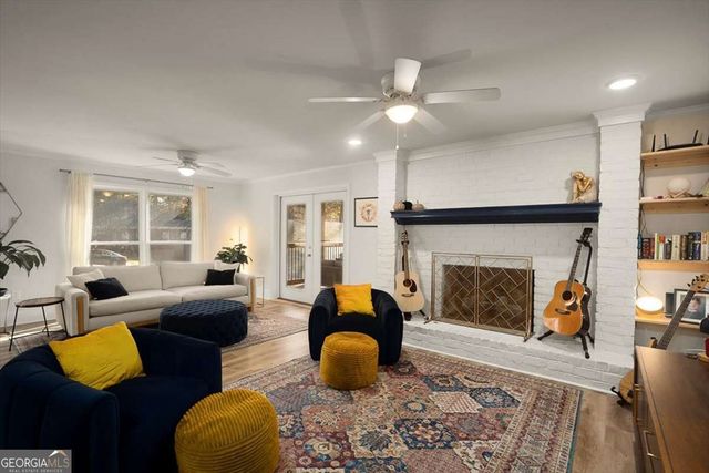 330 Stoneland Drive, Athens, GA 30606