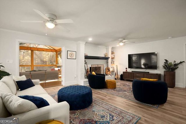 330 Stoneland Drive, Athens, GA 30606