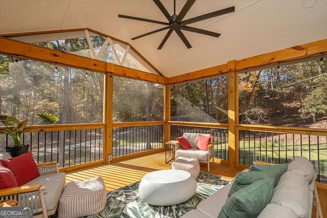 330 Stoneland Drive, Athens, GA 30606