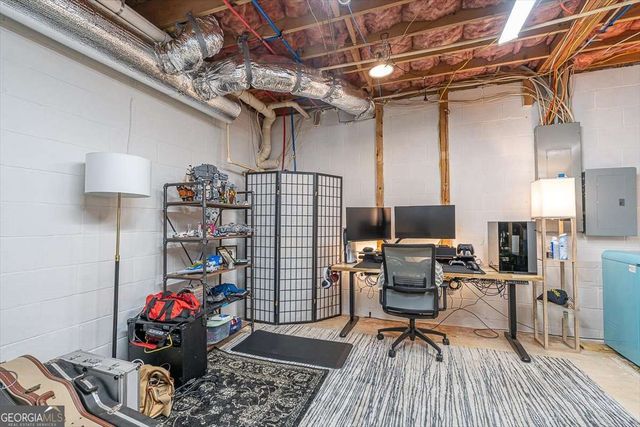 330 Stoneland Drive, Athens, GA 30606