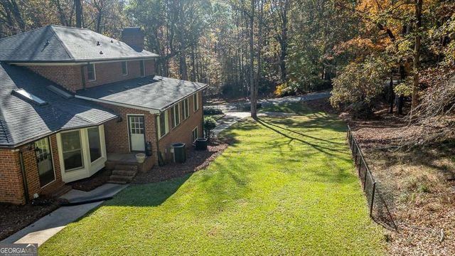 330 Stoneland Drive, Athens, GA 30606