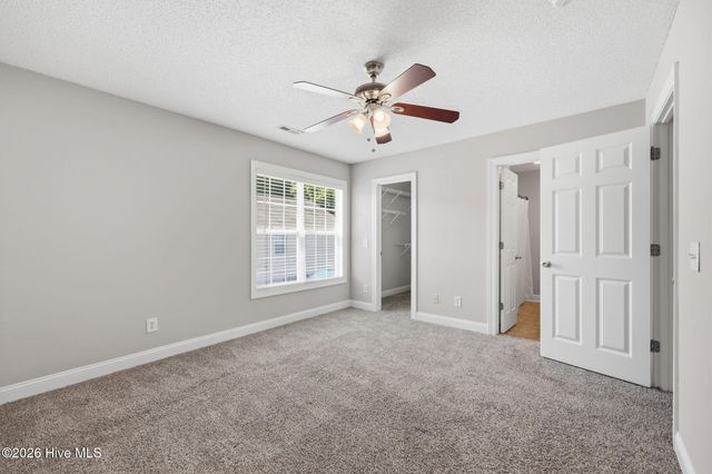 4242 Dudleys Grant Drive E, Winterville, NC 28590