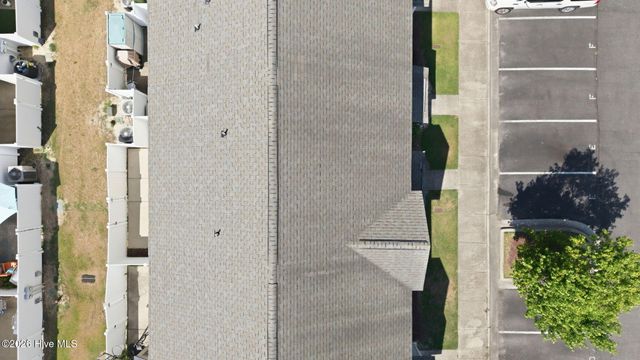 4242 Dudleys Grant Drive E, Winterville, NC 28590