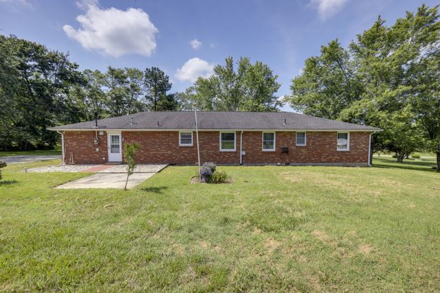 13210 Betts Rd, Greenbrier, TN 37073