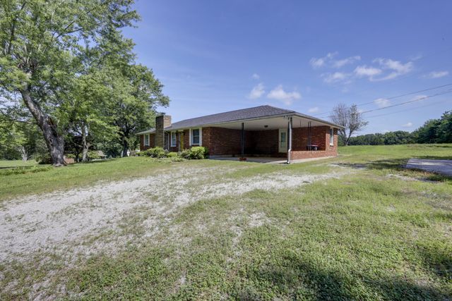 13210 Betts Rd, Greenbrier, TN 37073